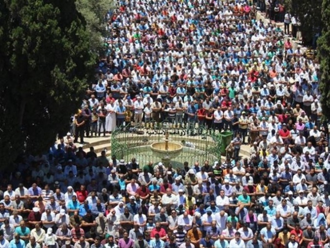 jum'at pertama di Al Aqsha