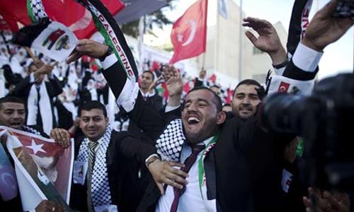 Pernikahan Massal Jalur Gaza Dalam Jepretan Kamera