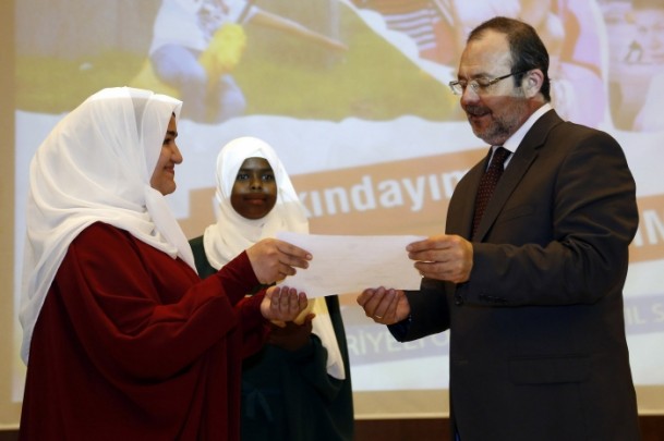 wisuda pengungsi Suriah di turki -1