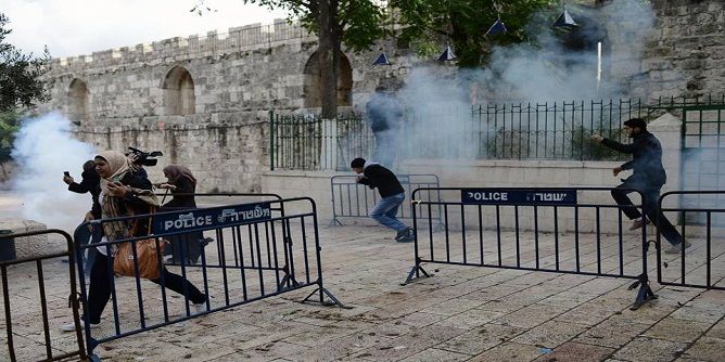 benterok Masjid al Aqsha tgl 26-07 - suasana benterokan