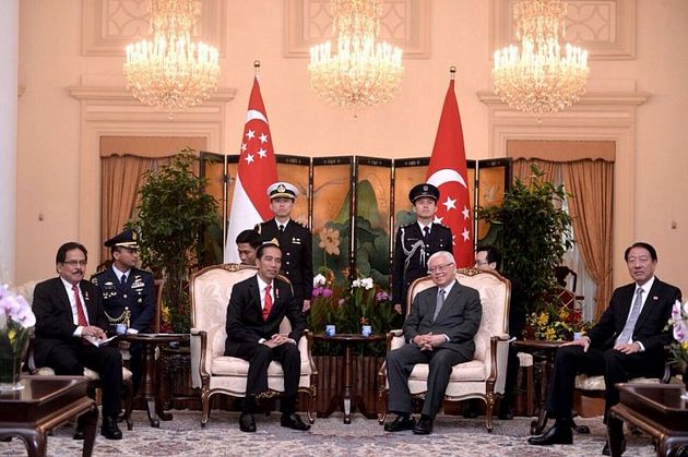 Penjelasan Kemenlu Soal Tiadanya Bendera Merah Putih Dalam Pertemuan Jokowi di Singapura