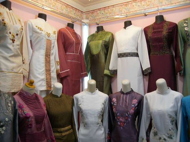 Pekan Kedua Ramadhan, Omzet Penjualan Busana Muslim Anjlok 70% Dibanding Tahun Lalu