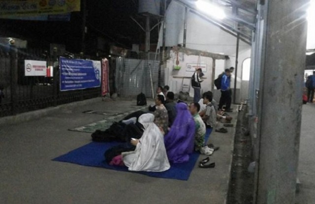 Share Berita Ini, agar Ignatius Jonan Bangun Mushola Yang Representatif di Tiap Stasiun Kereta