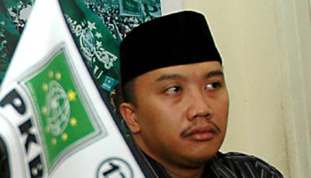 Agum Gumelar Minta Jokowi Peringatkan Menpora Yang Sok Kuasa Ini