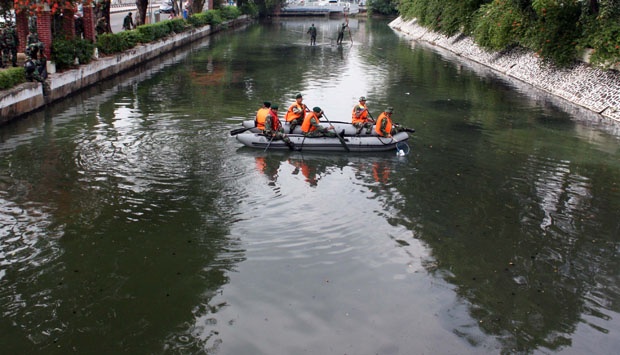 Aktivis Lingkungan: Sungai Ciliwung Tidak Seindah di Medsos