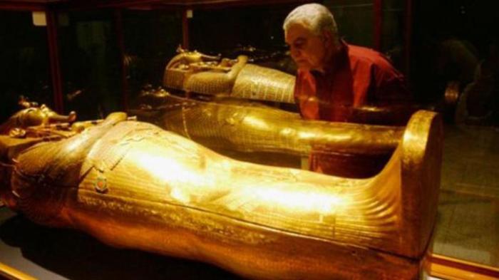 Peneliti Mumi Mesir Ini Yakin Tutankhamun Tengah Ereksi Ketika Dibalsem