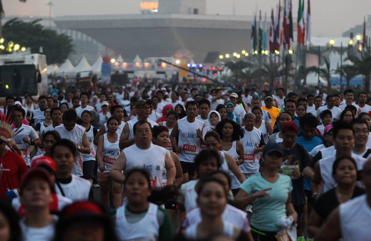 Pengajian Dilarang Tapi Marathon dan Paskah Boleh di Monas, Gimana ni Hok?