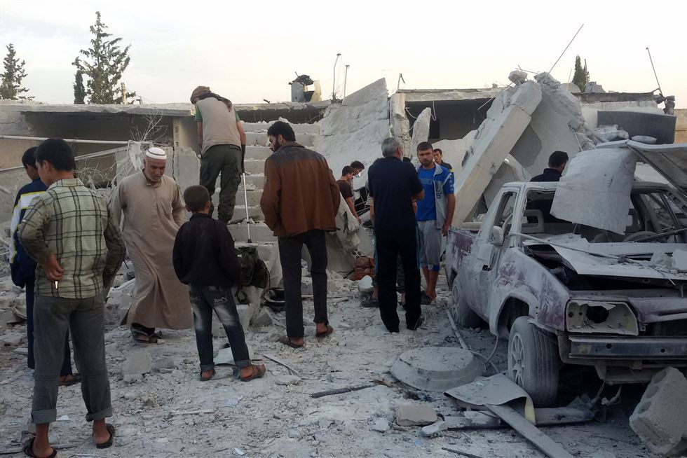 rusia bom - suriah 2