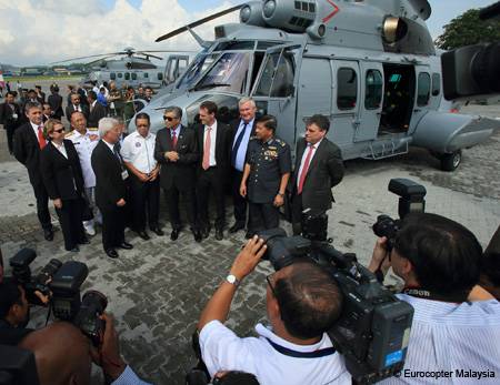 #PapaMintaHelikopter: Presiden Singapura Saja Pakai Heli Buatan PTDI