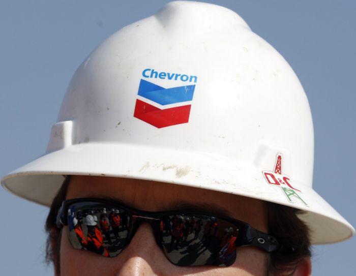 Harga Minyak Masih Anjlok, Chevron Indonesia Akan PHK 900 Pekerjanya Lagi