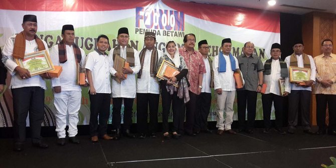 Semua kandidat Cagub DKI 2017 Dapat Gelar Anggota Kehormatan Forum Pemuda Betawi, Kecuali Ahok