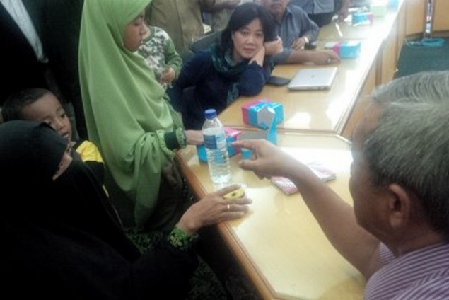 Wahai Densus, Bagaimanakah Hati Anda Jika Fatimah dan Adiknya Ini Anakmu?
