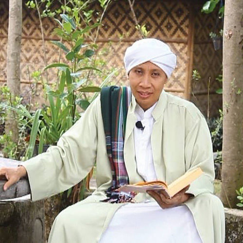 Buya Yahya: Pilih Pemimpin Non-Muslim Haram, Mengajak Memilih Lebih Haram Lagi