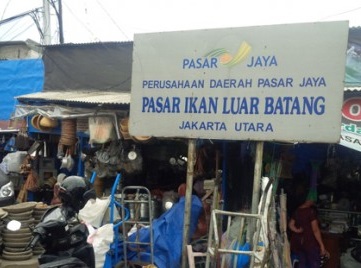 Curiga Cukong Intai Lahan Pasar Ikan, Pedagang dan Warga Pribumi Tolak Penggusuran