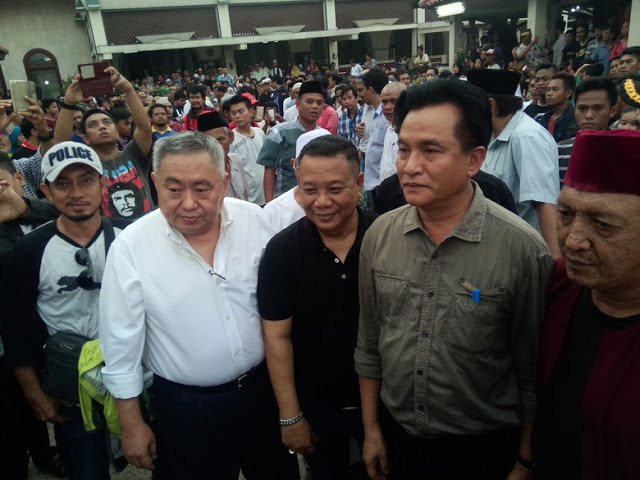 Yusril: Ahok Punya Bukti Gak Soal Tanah di Luar Batang, Kalau Tidak Anda Yang Pergi Dari Sini