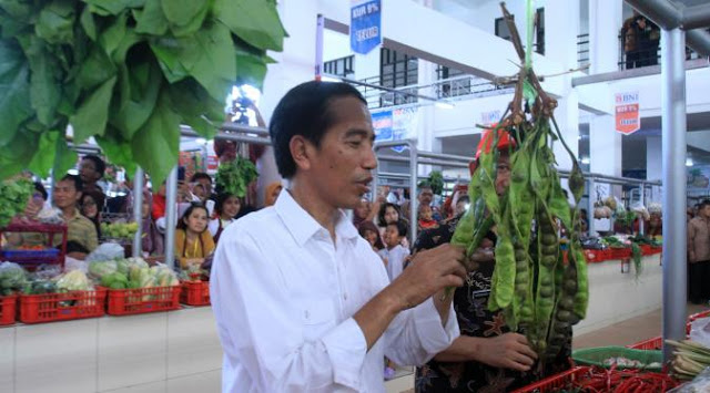 Selain Hobi Pelihara Kodok, Jokowi Juga Borong Petai