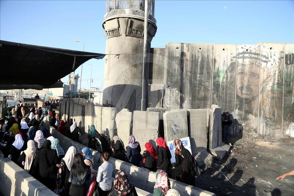 Jum'at ketiga Al Aqsha - kaum wanita 1