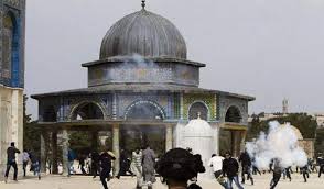 Zionis Israel serang Aqsha