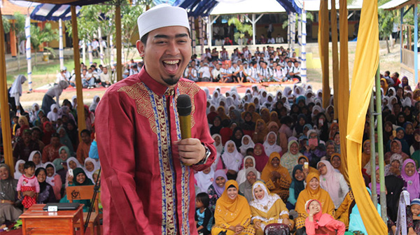 Rumah di Mata Ust. Solmed dan Syekh Ali Jaber