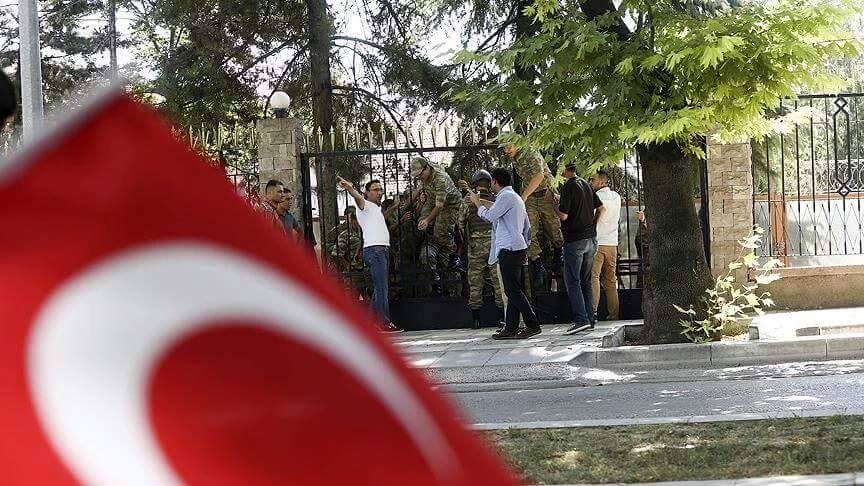 Kudeta Gagal - menyerah 2