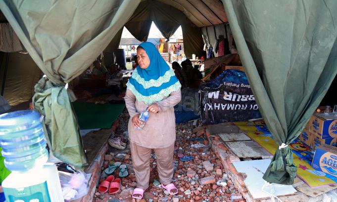 Gara-Gara Ahok, Warga Luar Batang Rayakan Idul Fitri di Atas Puing-Puing Gusuran