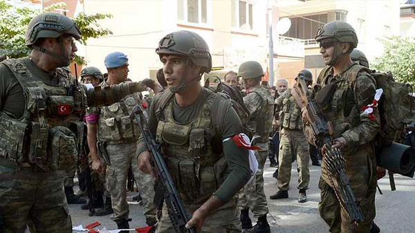 Sang Merah-Putih Jadi Penanda Pasukan Yang Setia Pada Erdogan