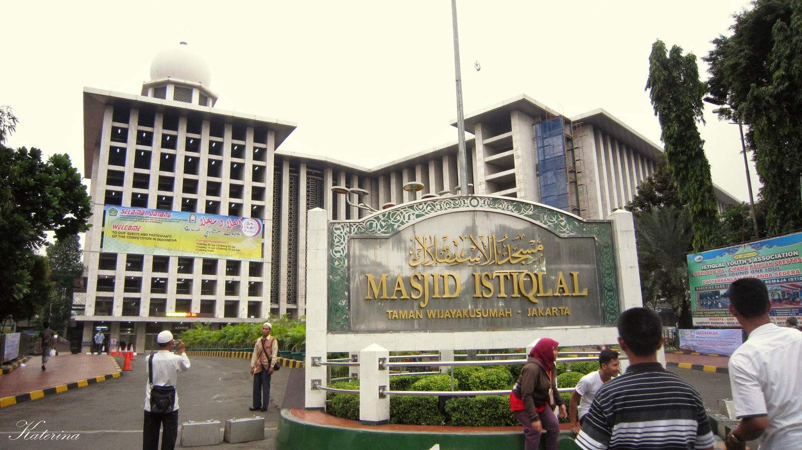 bag-tamat-masjid-istiqlal-depan