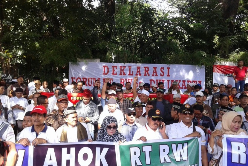 Forum RT/RW DKI Jakarta: Jangan Pilih Ahok!