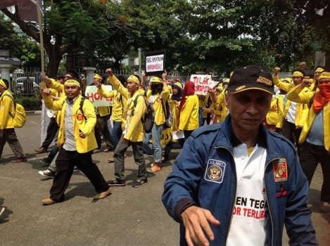Aktivis Malari: Sungguh Menjijikkan Rezim Ini, Selalu Berpihak Pada Cukong!