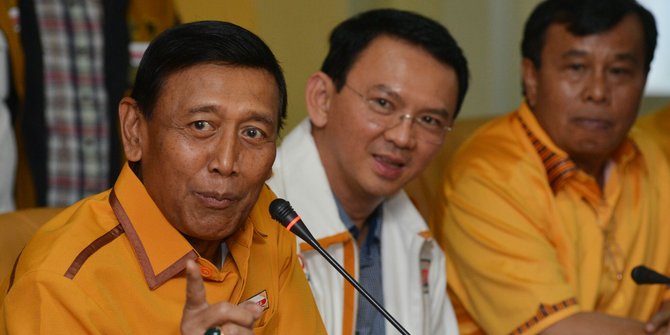 Asyari Usman: Awas, Pembubaran HTI Adalah Test the Water