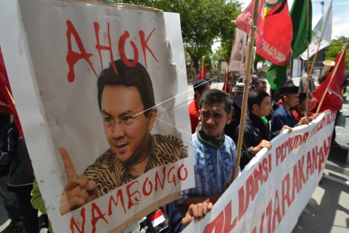 Aliansi Pemuda Muslim Sulawesi Tengah Demo Ahok, "Kami Turun Karena Panggilan Akidah!"