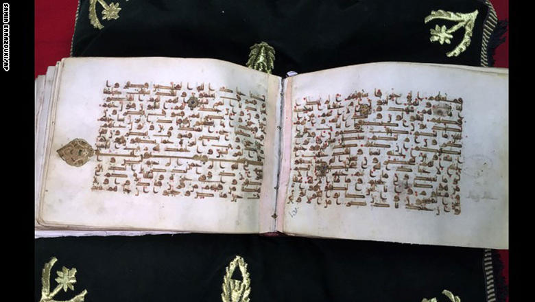 qarawiyyin-library-koleksi-al-quran-abad-ke-9