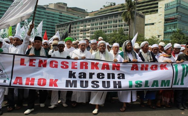 FPI: Jika Aparat Diam, Biar Rakyat yang Tangkap Ahok!