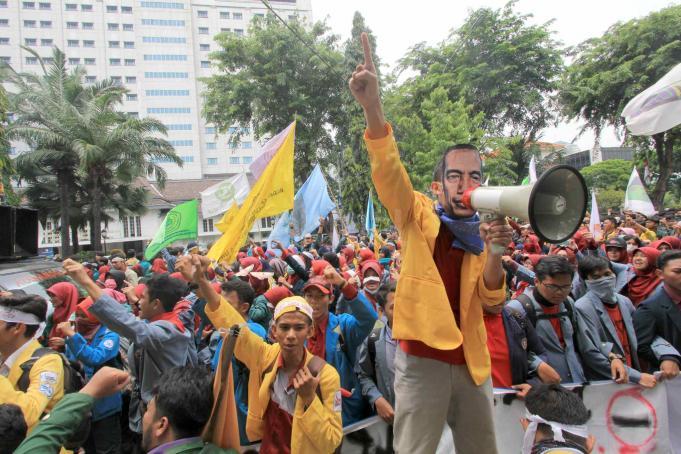 Gerakan Mahasiswa: Jokowi, Kalau Tidak Becus, Mundur Sajalah!