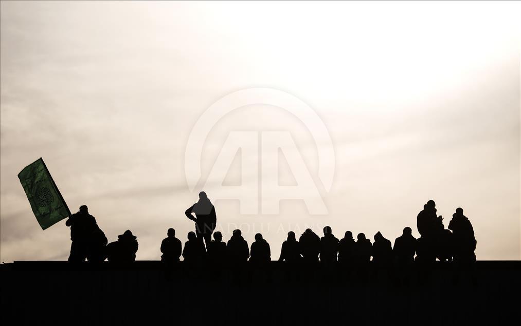 milad-ke-29-hamas-kala-mentari-senja