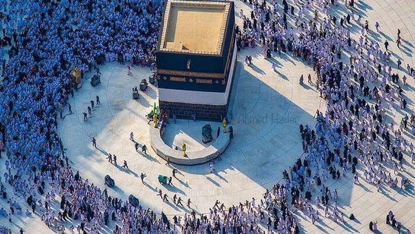 2016-love-kabah