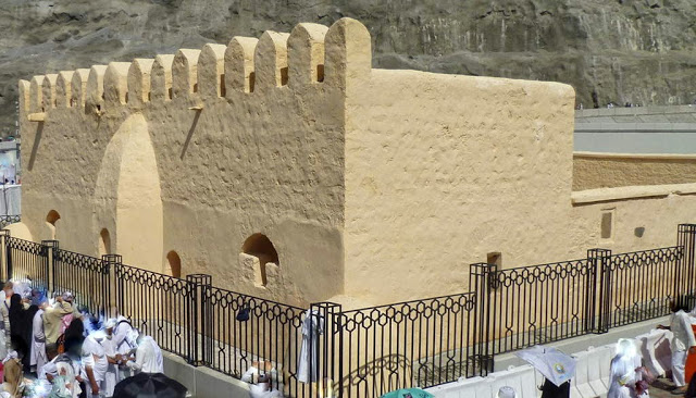 masjid_baiah_aqobah