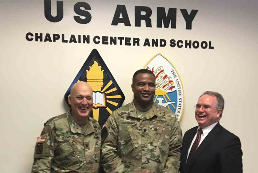 Letkol Barnes Dalami Islam Usai Tantang Debat Tentara Muslim