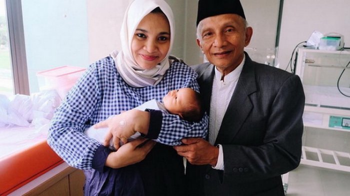 Hanum Salsabila: Perisai Lahir Batin Amien Rais