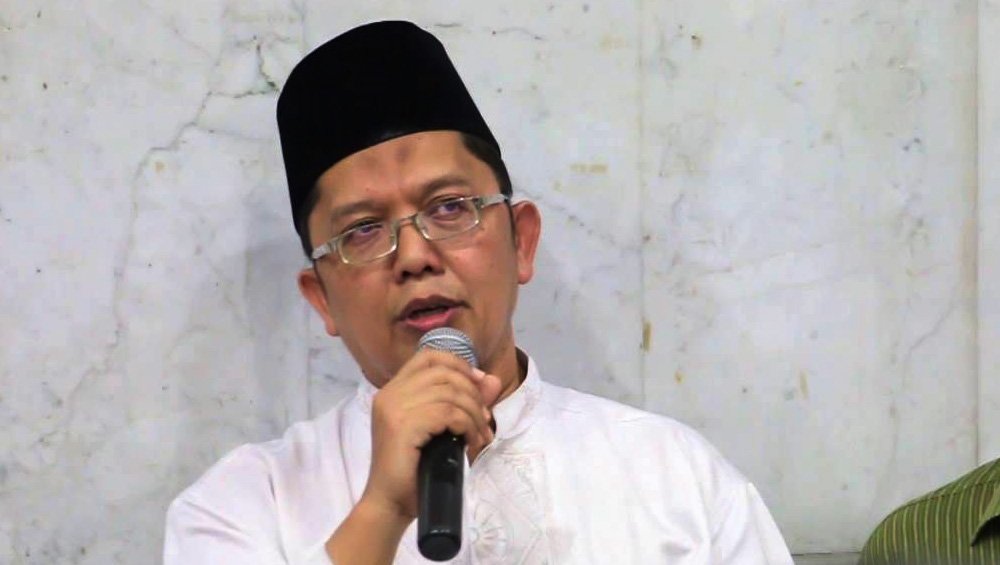 AIR MATA POLISI...