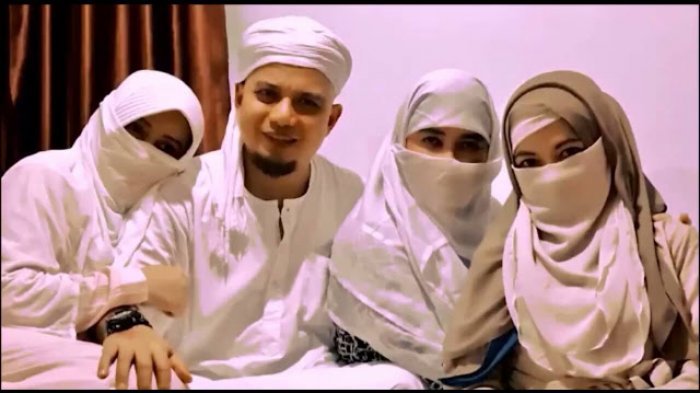 "Ada yang Berubah" Dakwah KH. M. Arifin Ilham Setelah Poligami