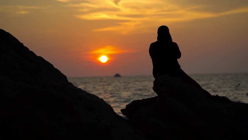 Kisah Perempuan Jelita Minta Ditiduri Ayah Rasulullah SAW, Imbalan 100 Ekor Unta