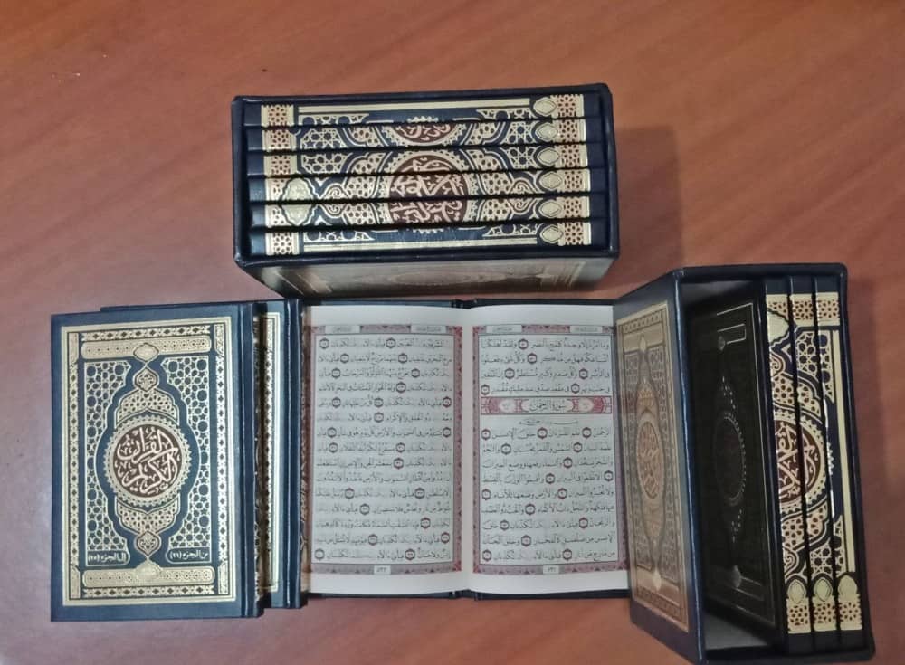 Permudah Angsur Membaca Al Quran Dimanapun, Dengan Mushaf Saku 5 Juz Per Jilid