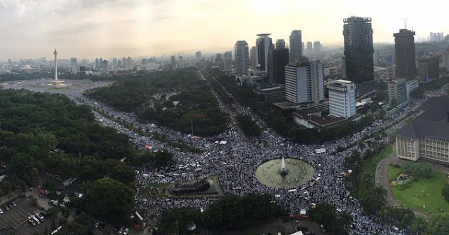 Rasulullah : Kita adalah yang Pertama dan Terakhir