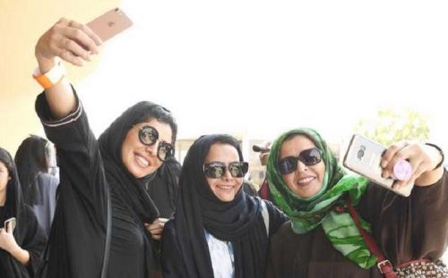 Wanita Juga Wajib Jaga Pandangan, Ini Alasan dan Manfaatnya