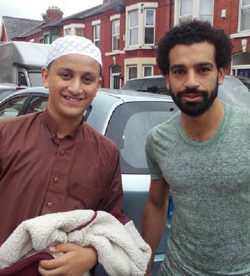 5 Fakta Menarik Mo Salah, Pesepakbola Religius...