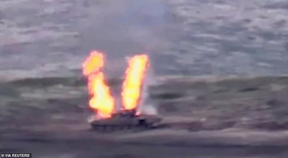Tentara Armenia Tewas Terpanggang Dalam Tank Yang Dirudal Jet Tempur Turki