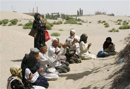 Rezim Komunis-Cina Dilaporkan Telah Hancurkan Ribuan Masjid di Xinjiang