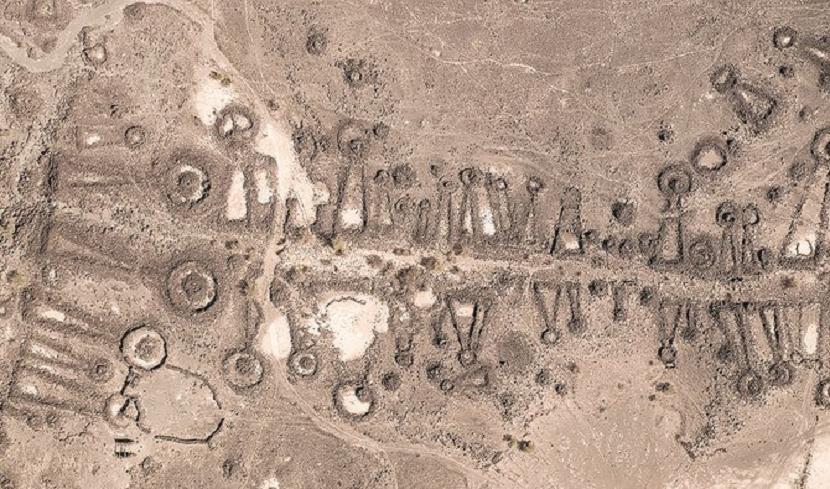 Misteri Peradaban Kuno Gurun Layang-Layang di Arab Saudi