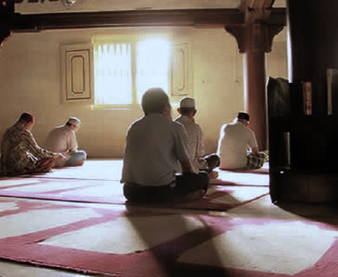 Pagi Beriman Sore Kafir, Sore Beriman Pagi Kafir